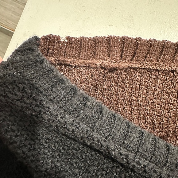 St John | Women’s Colour Block Sweater Cropped Sleeve Black and Brown Wool Blend - Picture 9 of 14